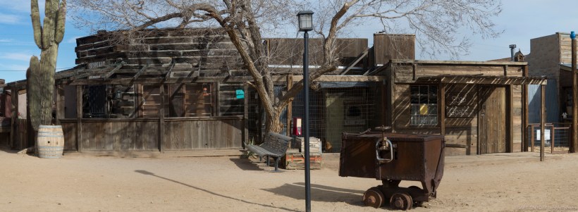 This is the store that had the old photos.