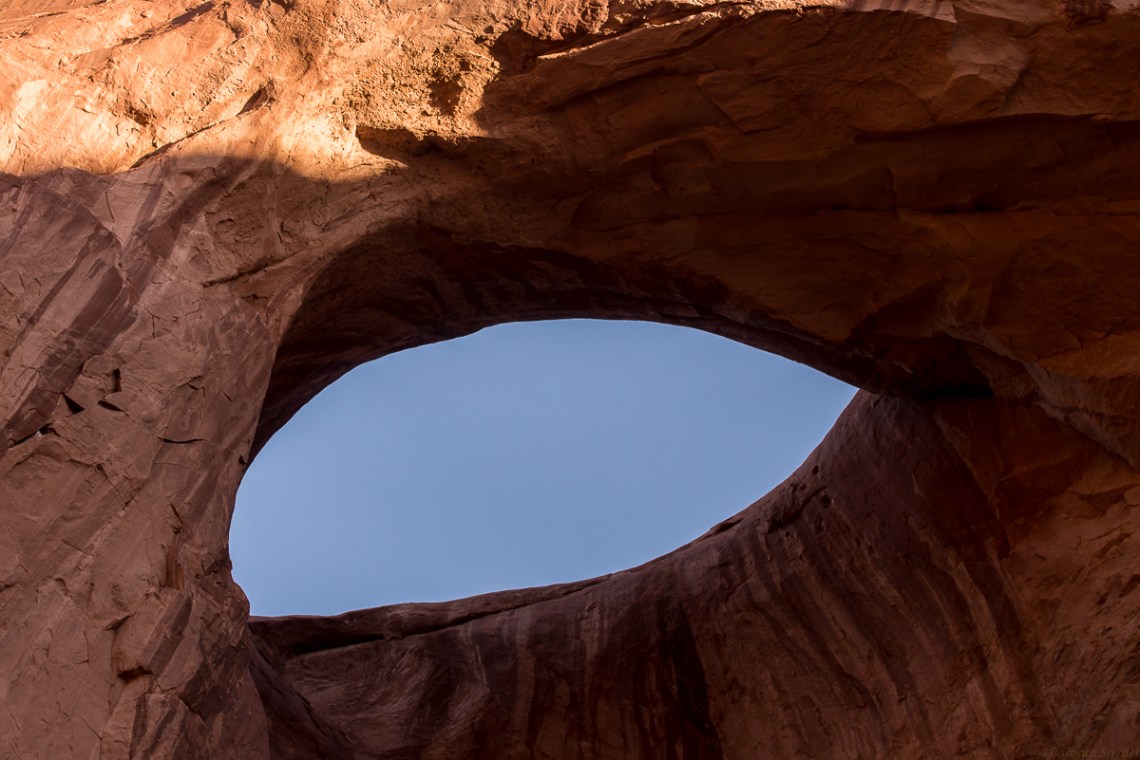 monumentvalleyeyeofgod (1 of 1)